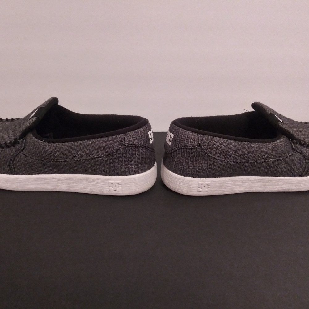 DC Villain Skate Shoe Mens size 8/Women's Size 9.5-10 Grey/Black/White EUC - Picture 5 of 6